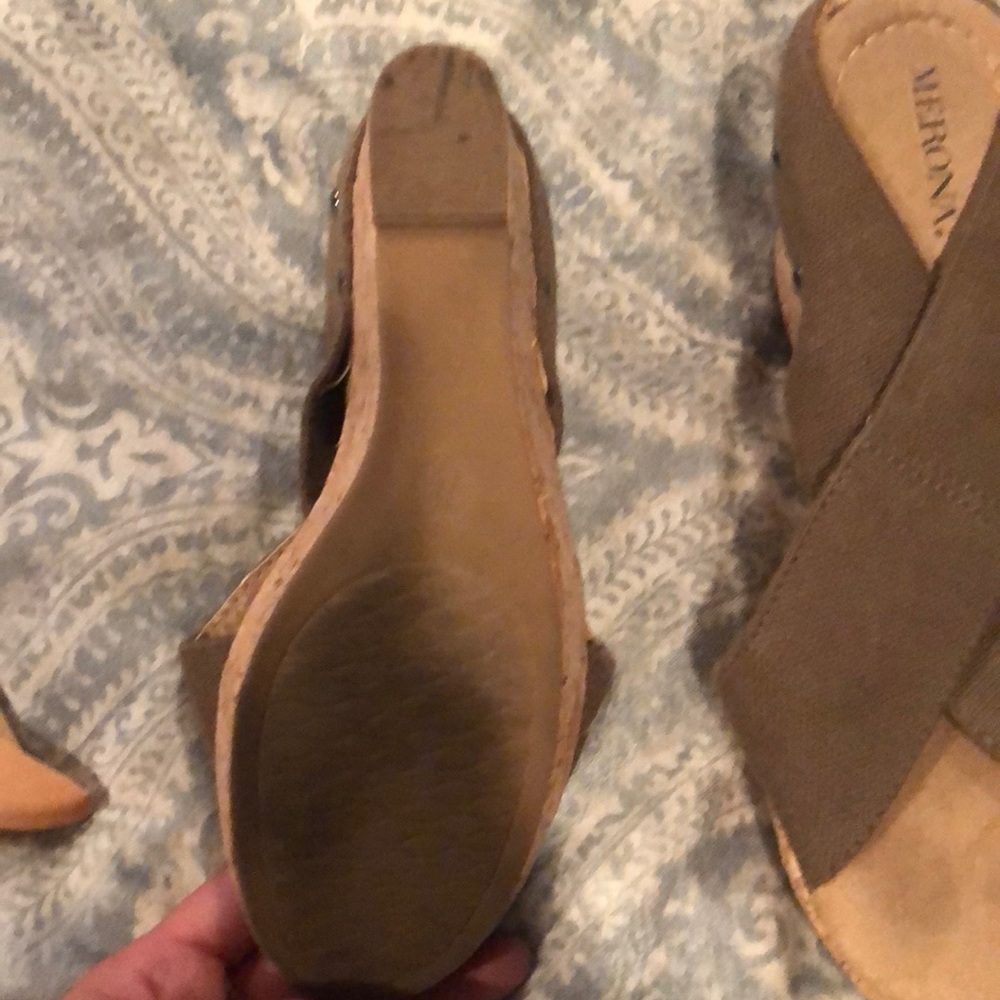 Shoes - Picture 3 of 5